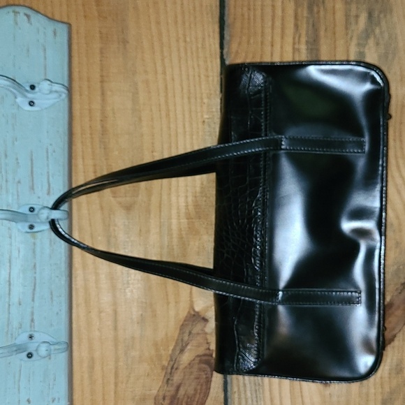 Claudia* Leather Handbag* Black* - Picture 2 of 7